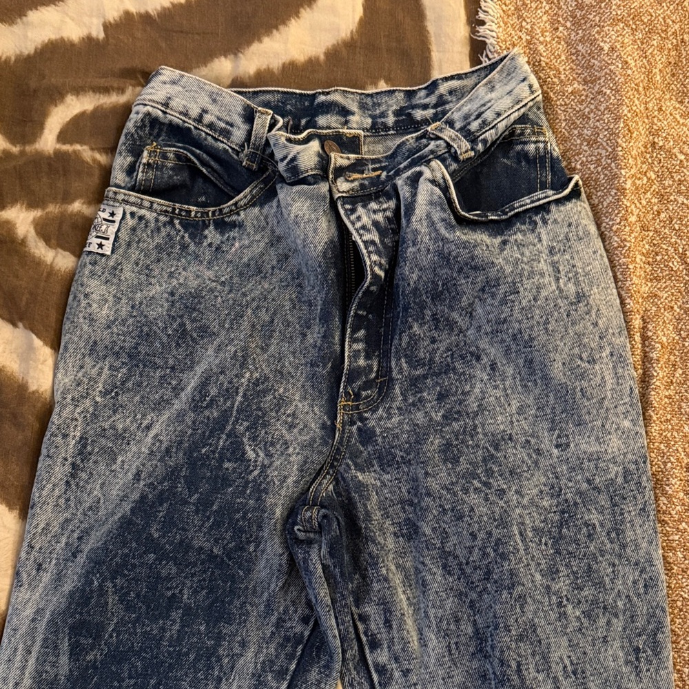 Vintage Cherokee High Rise Acid Wash Jeans - Blue